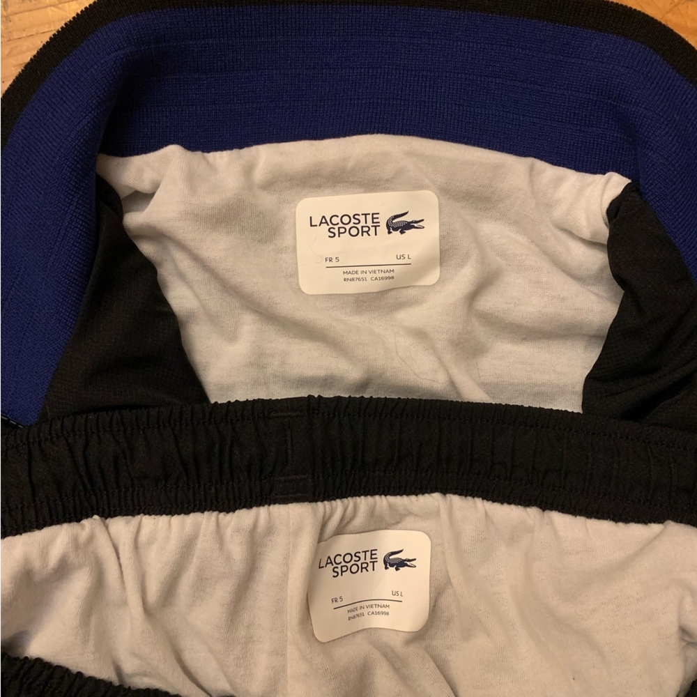 Mens Lacoste Tracksuit Size L - Picture 2 of 2